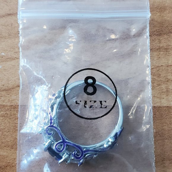 New Silver Amethyst Princess Cut Ring Purple Trim - Picture 7 of 7